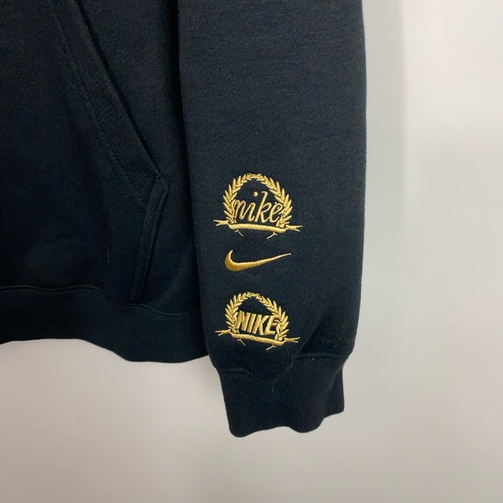 Limited Edition Gold Half Zip Sweatshirt - Picture 4 of 8